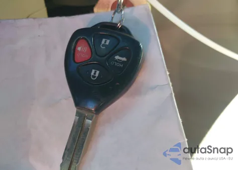 2013 Toyota Corolla L z USA, uszkodzony, nr VIN 5YFBU4EE1DP199094